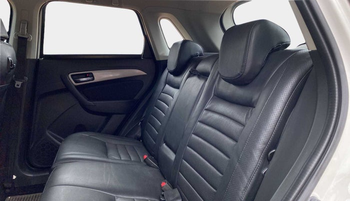 2016 Maruti Vitara Brezza ZDI PLUS, Diesel, Manual, 60,503 km, Right Side Rear Door Cabin