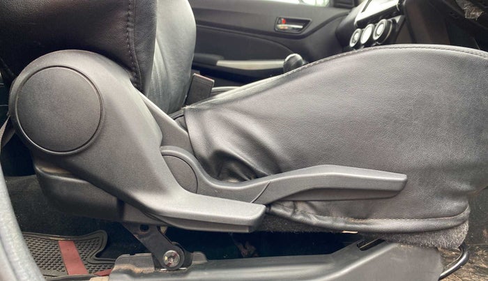 2018 Maruti Swift ZXI PLUS, Petrol, Manual, 67,443 km, Driver Side Adjustment Panel