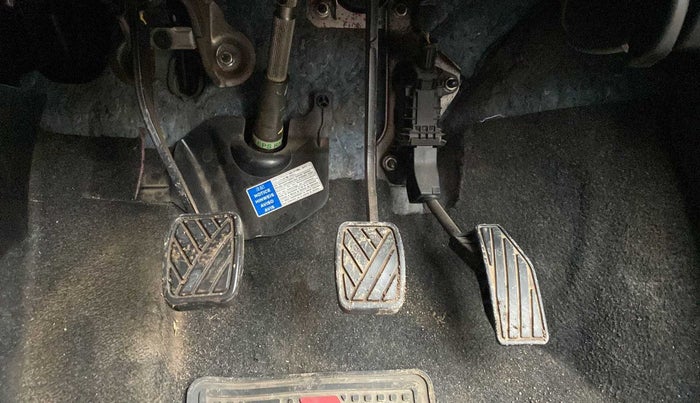 2018 Maruti Swift ZXI PLUS, Petrol, Manual, 67,443 km, Pedals