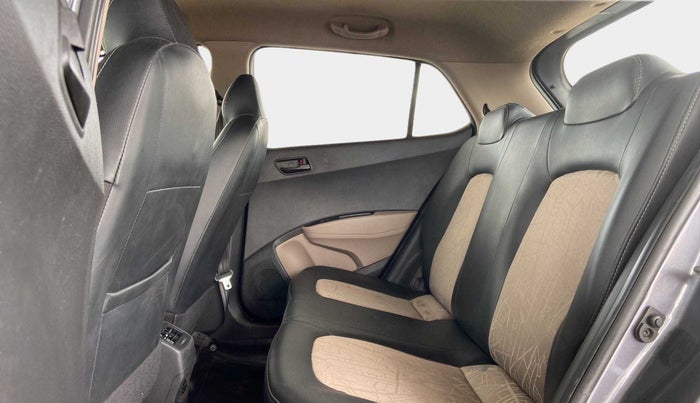 2019 Hyundai Grand i10 MAGNA 1.2 KAPPA VTVT, Petrol, Manual, 62,081 km, Right Side Rear Door Cabin