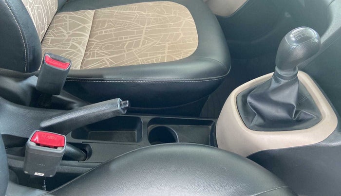 2019 Hyundai Grand i10 MAGNA 1.2 KAPPA VTVT, Petrol, Manual, 62,081 km, Gear Lever