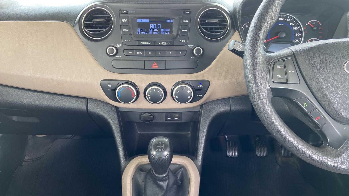 2019 Hyundai Grand i10 MAGNA 1.2 KAPPA VTVT, Petrol, Manual, 62,081 km, Air Conditioner