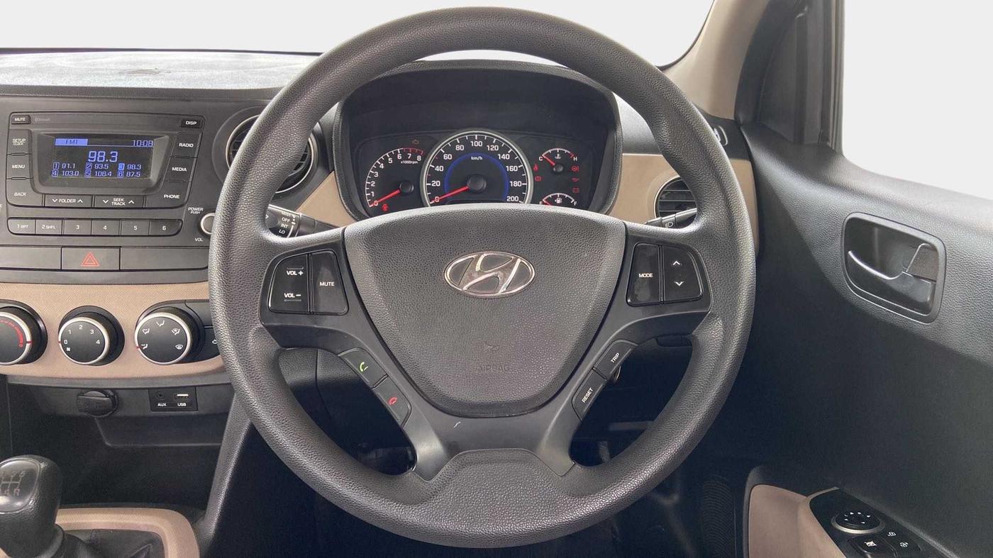 2019 Hyundai Grand i10 MAGNA 1.2 KAPPA VTVT, Petrol, Manual, 62,081 km, Steering Wheel Close Up