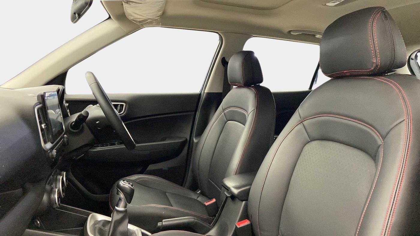 2020 Hyundai VENUE SX 1.0 TURBO, Petrol, Manual, 43,417 km, Right Side Front Door Cabin