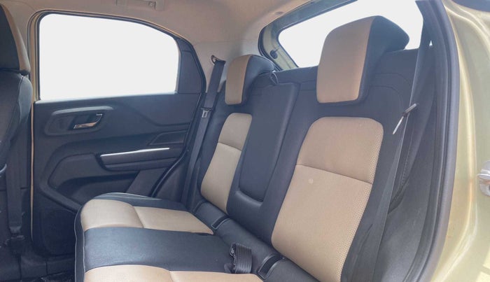 2022 Tata PUNCH CREATIVE 1.2 AMT KAZIRANGA EDITION , Petrol, Automatic, 15,486 km, Right Side Rear Door Cabin