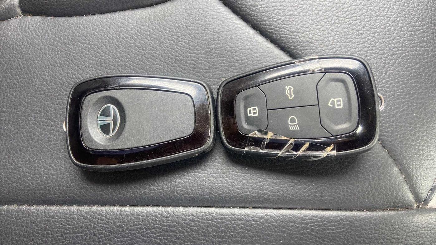 2022 Tata NEXON XZ PLUS PETROL, Petrol, Manual, 5,000 km, Key Close Up