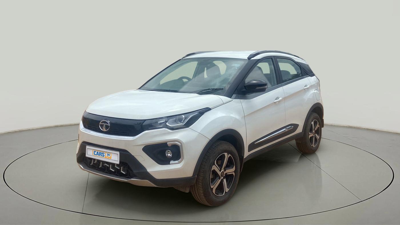 2022 Tata NEXON XZ PLUS PETROL, Petrol, Manual, 5,000 km, Left Front Diagonal