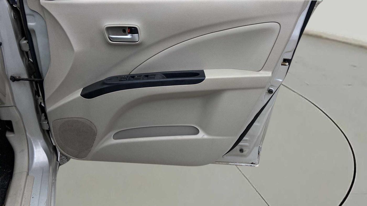 2019 Maruti Celerio VXI, Petrol, Manual, 63,194 km, Driver Side Door Panels Control