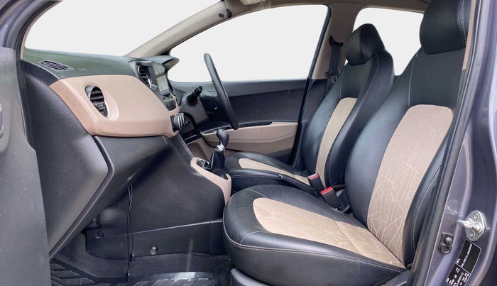 2018 Hyundai Grand i10 SPORTZ 1.2 KAPPA VTVT, Petrol, Manual, 23,709 km, Right Side Front Door Cabin