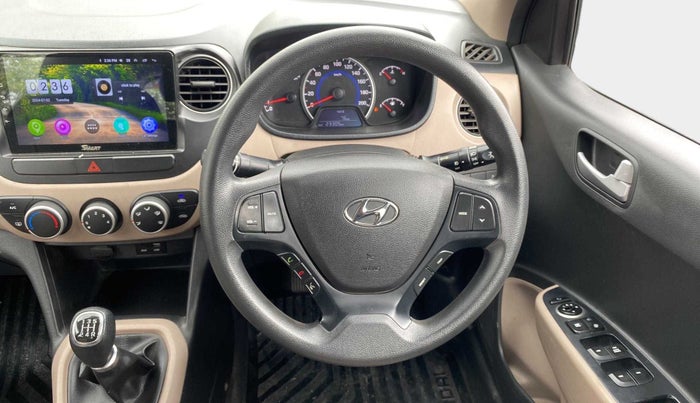 2018 Hyundai Grand i10 SPORTZ 1.2 KAPPA VTVT, Petrol, Manual, 23,709 km, Steering Wheel Close Up