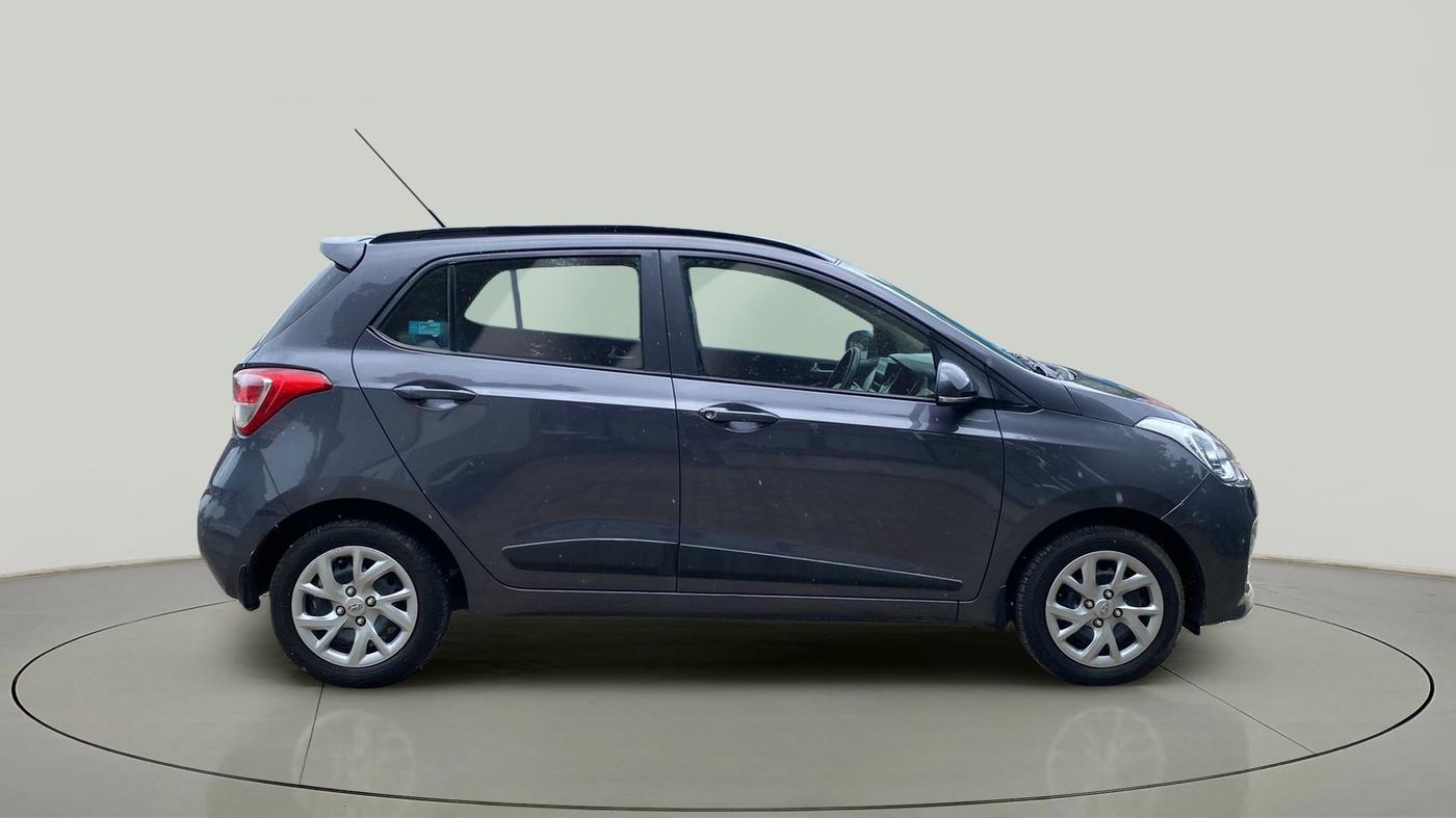 2018 Hyundai Grand i10 SPORTZ 1.2 KAPPA VTVT, Petrol, Manual, 23,709 km, Right Side