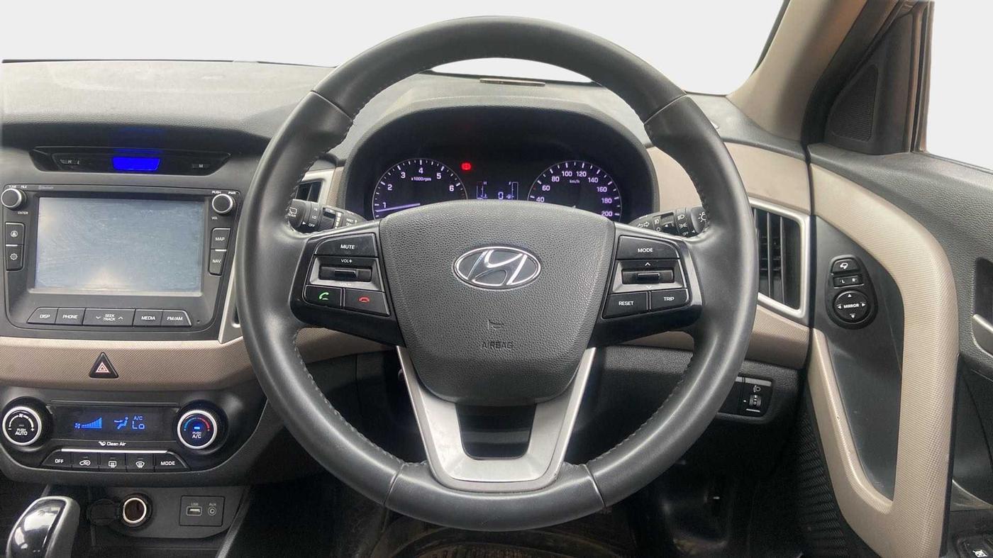 2017 Hyundai Creta SX PLUS AT 1.6 PETROL, Petrol, Automatic, 98,542 km, Steering Wheel Close Up
