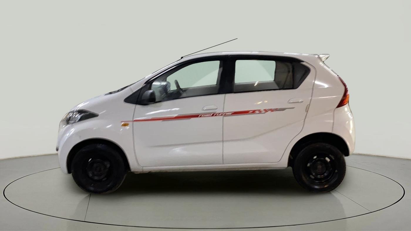 2017 Datsun Redi Go T (O), Petrol, Manual, 54,663 km, Left Side