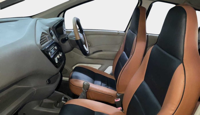 2017 Datsun Redi Go T (O), Petrol, Manual, 54,663 km, Right Side Front Door Cabin