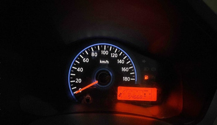 2017 Datsun Redi Go T (O), Petrol, Manual, 54,663 km, Odometer Image