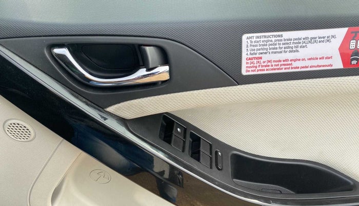 2023 Tata NEXON XZA PLUS PETROL, Petrol, Automatic, 27,320 km, Driver Side Door Panels Control