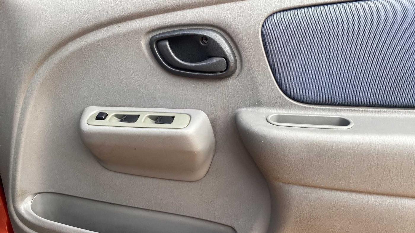 2012 Maruti Alto K10 VXI, Petrol, Manual, 71,979 km, Driver Side Door Panels Control