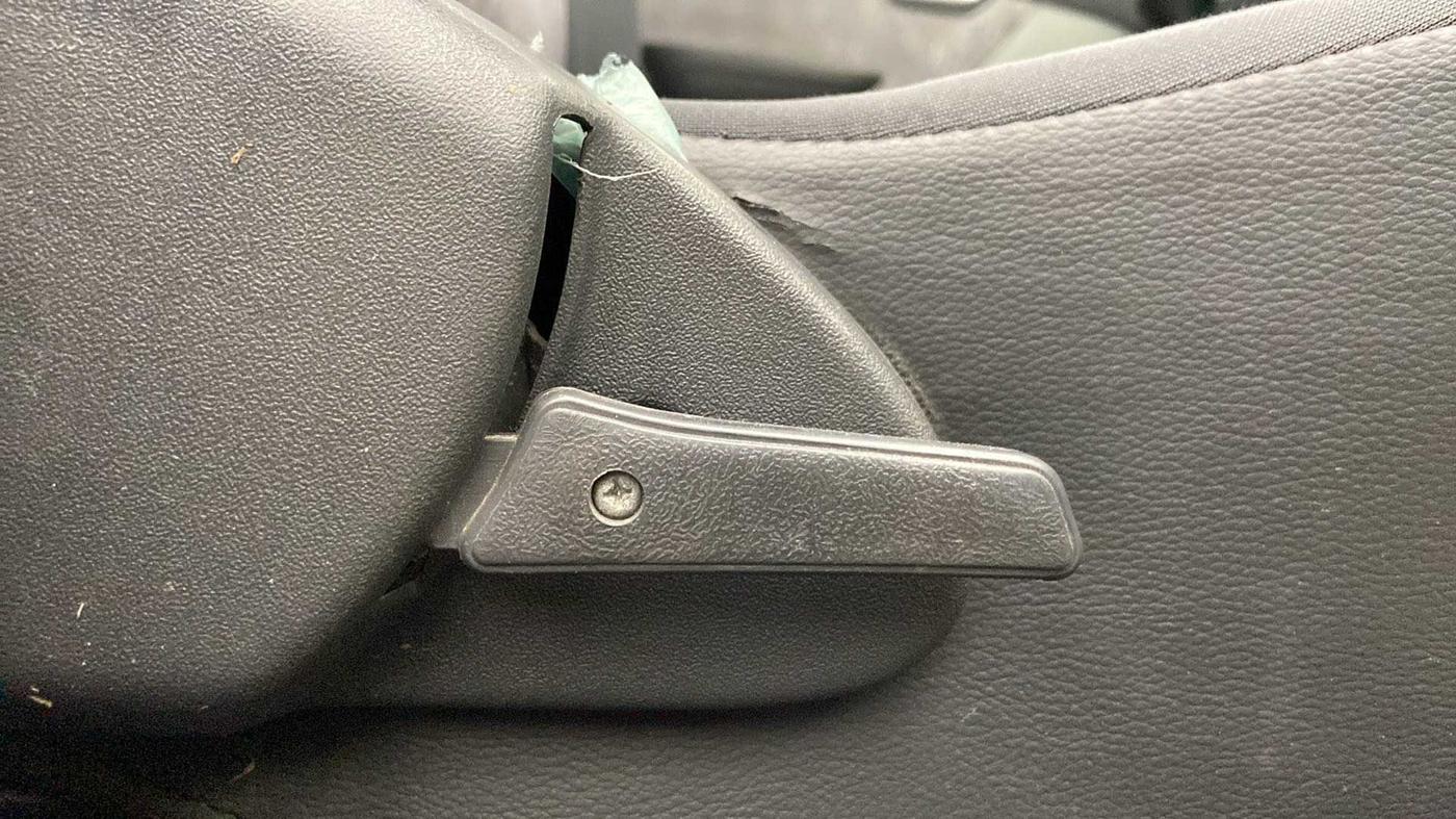 2016 Maruti Alto 800 LXI, Petrol, Manual, 20,082 km, Driver Side Adjustment Panel