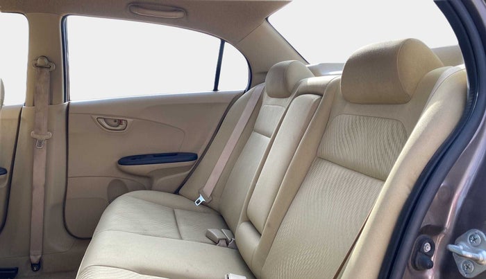 2014 Honda Amaze 1.5L I-DTEC S, Diesel, Manual, 81,856 km, Right Side Rear Door Cabin