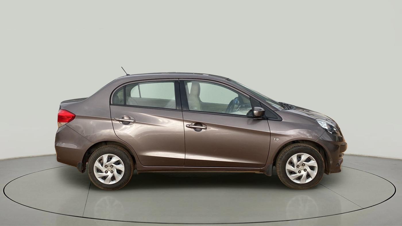 2014 Honda Amaze 1.5L I-DTEC S, Diesel, Manual, 81,856 km, Right Side View