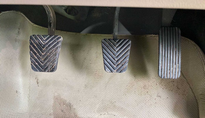 2018 Hyundai Verna 1.4 EX PETROL, Petrol, Manual, 43,239 km, Pedals