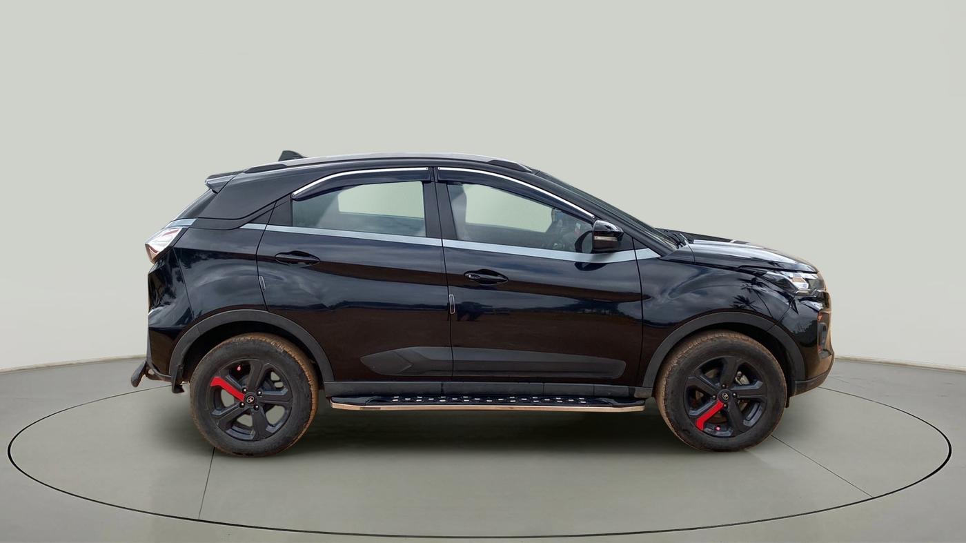 2021 Tata NEXON XZA PLUS (O) PETROL DARK EDITION, Petrol, Automatic, 28,606 km, Right Side View