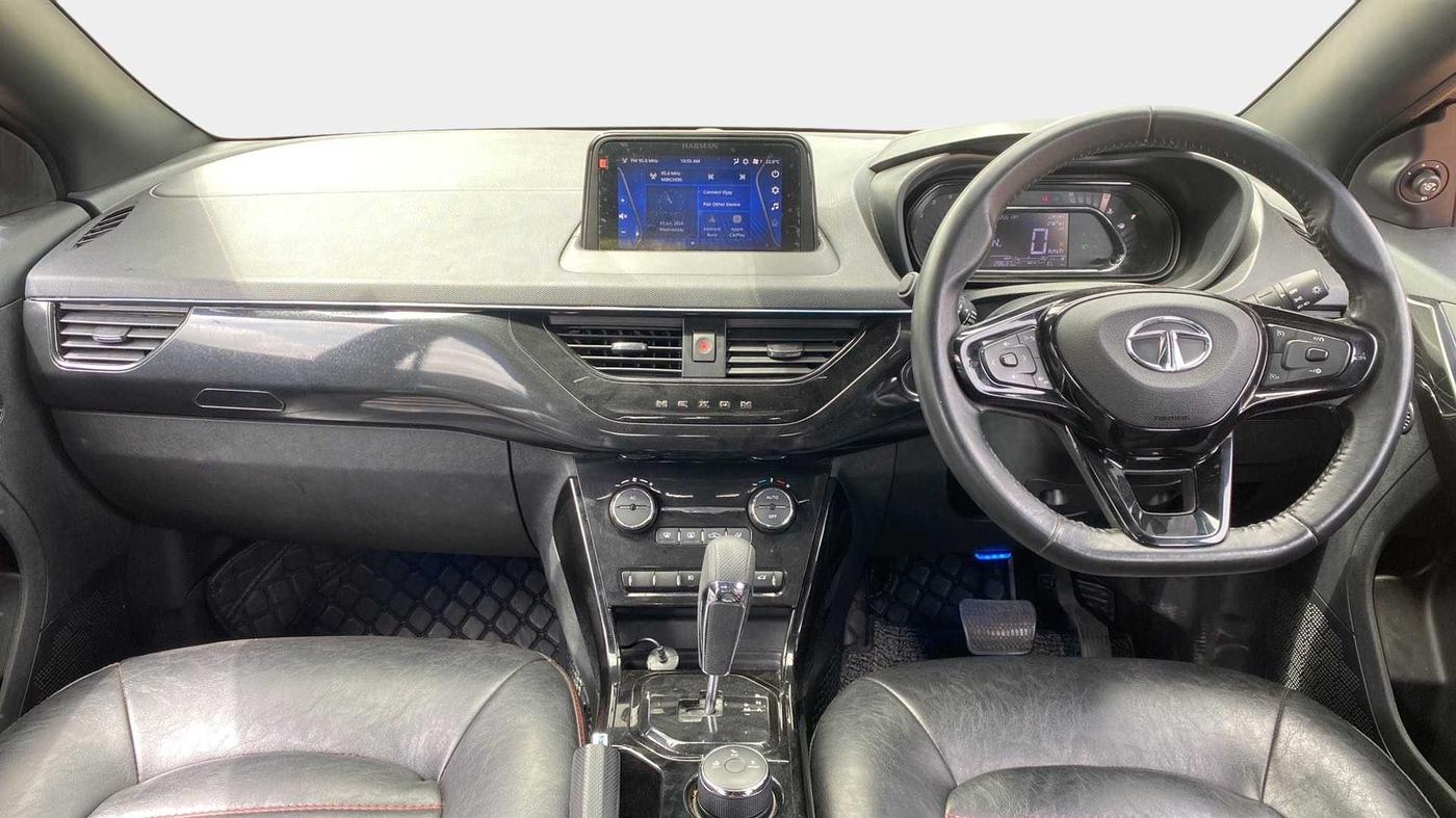 2021 Tata NEXON XZA PLUS (O) PETROL DARK EDITION, Petrol, Automatic, 28,606 km, Dashboard