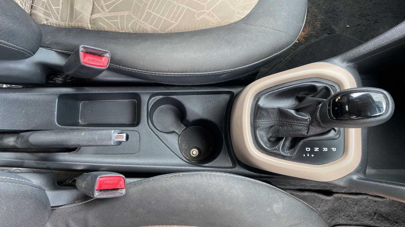 2014 Hyundai Grand i10 SPORTZ AT 1.2 KAPPA VTVT, Petrol, Automatic, 61,541 km, Gear Lever