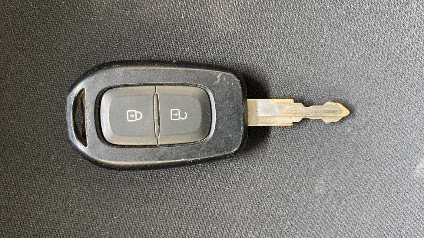 2020 Datsun Redi Go T(O) 1.0, Petrol, Manual, 17,182 km, Key Close Up