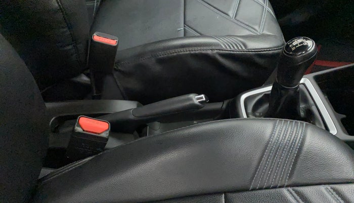 2022 Maruti Swift ZXI PLUS DUAL TONE, Petrol, Manual, 44,624 km, Gear Lever