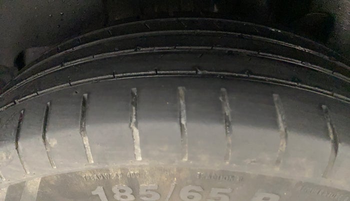 2022 Maruti Swift ZXI PLUS DUAL TONE, Petrol, Manual, 44,624 km, Left Rear Tyre Tread