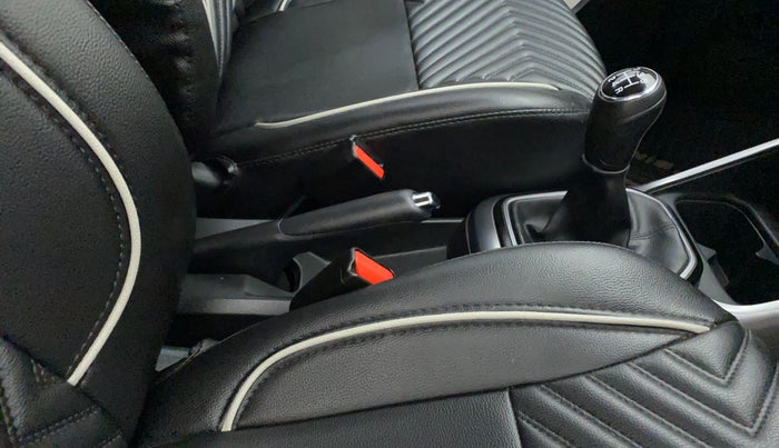 2023 Maruti IGNIS ZETA 1.2, Petrol, Manual, 10,079 km, Gear Lever