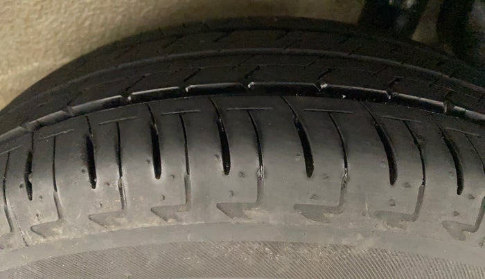 2023 Maruti IGNIS ZETA 1.2, Petrol, Manual, 10,079 km, Left Rear Tyre Tread