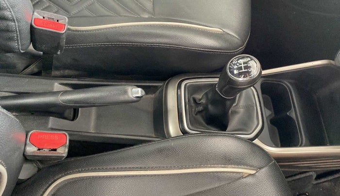 2018 Maruti IGNIS DELTA 1.2, Petrol, Manual, 94,910 km, Gear Lever
