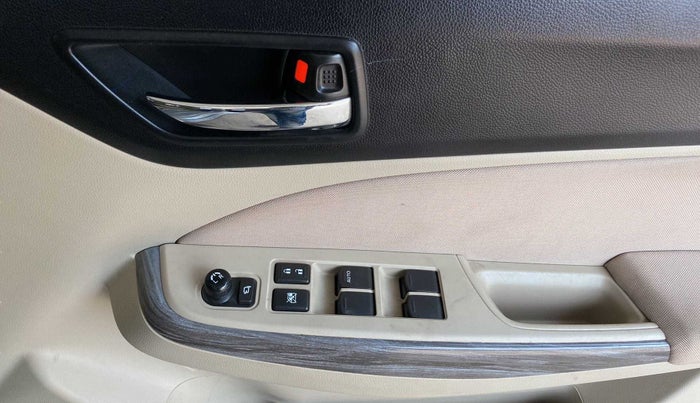 2020 Maruti Dzire ZXI AMT, Petrol, Automatic, 15,435 km, Driver Side Door Panels Control
