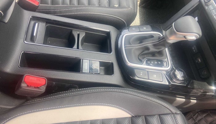 2023 KIA SELTOS 1.5 GTX+ TURBO GDI PETROL DCT, Petrol, Automatic, 4,346 km, Gear Lever