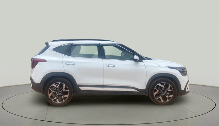 2023 KIA SELTOS 1.5 GTX+ TURBO GDI PETROL DCT, Petrol, Automatic, 4,346 km, Right Side View