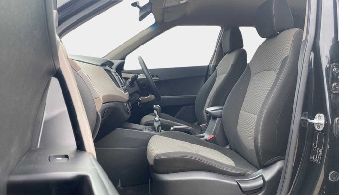 2016 Hyundai Creta SX 1.6 DIESEL, Diesel, Manual, 58,697 km, Right Side Front Door Cabin