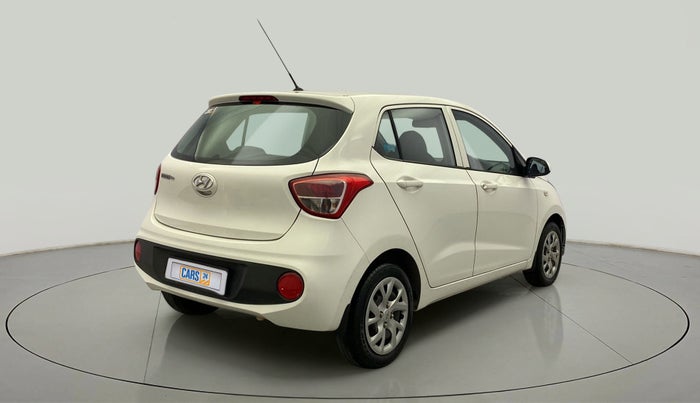 2018 Hyundai Grand i10 MAGNA 1.2 KAPPA VTVT, Petrol, Manual, 68,184 km, Right Back Diagonal