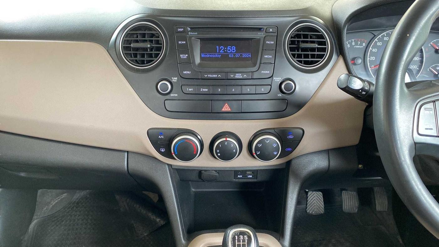 2015 Hyundai Grand i10 ASTA 1.2 KAPPA VTVT, Petrol, Manual, 77,723 km, Air Conditioner