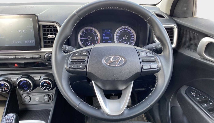 2019 Hyundai VENUE SX 1.0 (O) TURBO, Petrol, Manual, 34,996 km, Steering Wheel Close Up