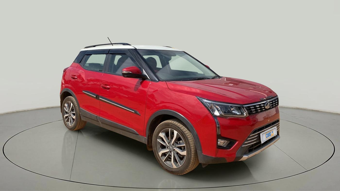 2021 Mahindra XUV300 W8 (O) 1.2 PETROL, Petrol, Manual, 6,528 km, SRP