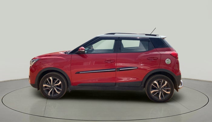 2021 Mahindra XUV300 W8 (O) 1.2 PETROL, Petrol, Manual, 6,528 km, Left Side