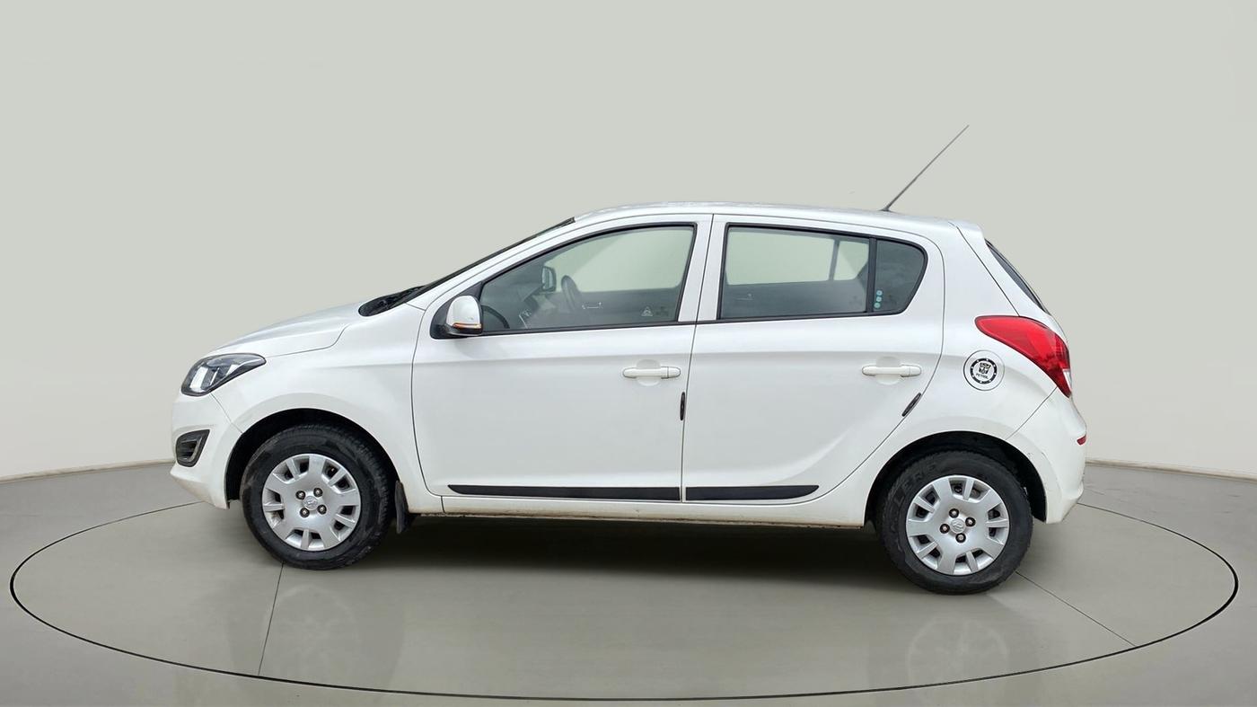 2012 Hyundai i20 MAGNA 1.2, Petrol, Manual, 29,552 km, Left Side