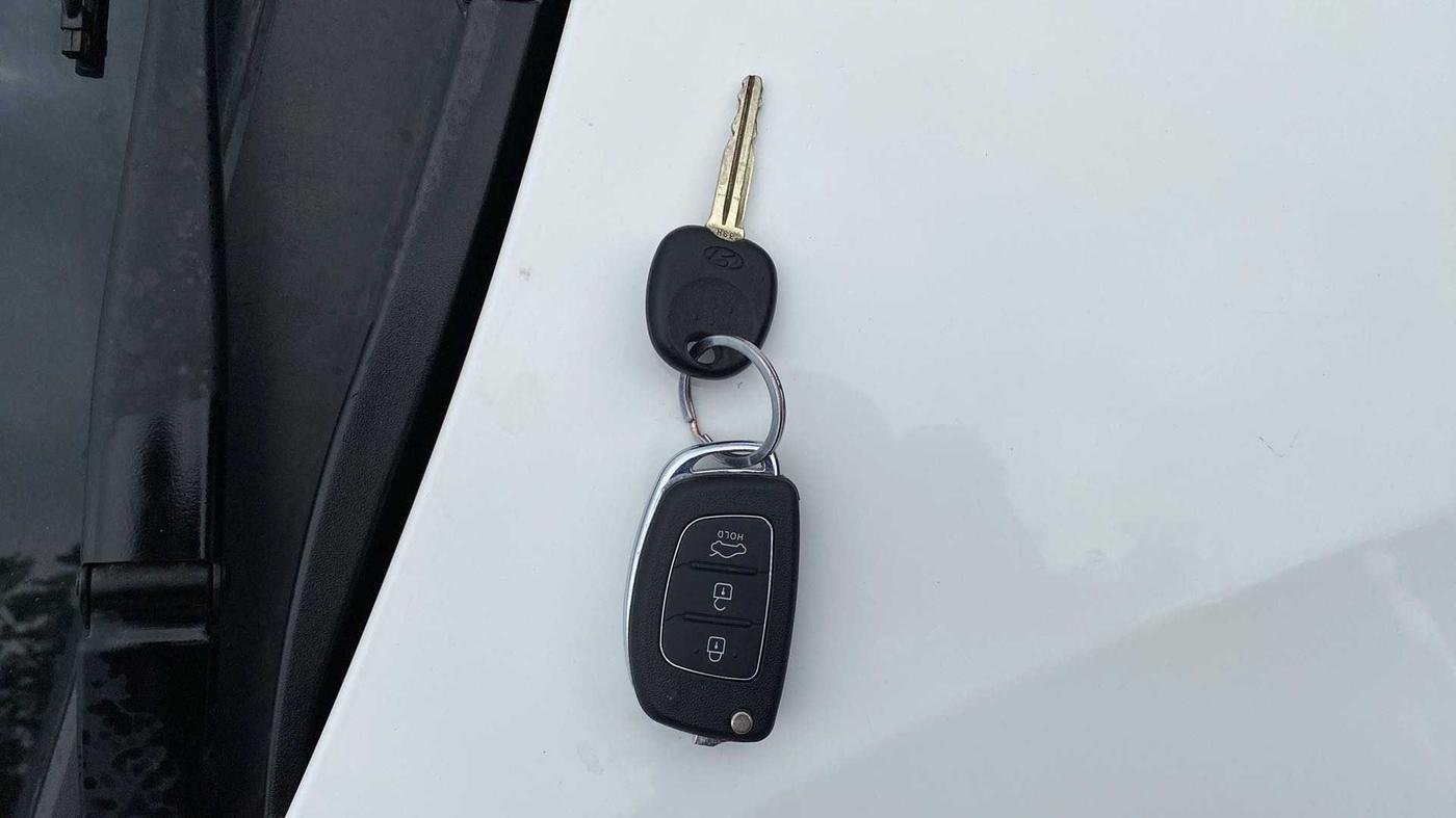 2012 Hyundai i20 MAGNA 1.2, Petrol, Manual, 29,552 km, Key Close Up