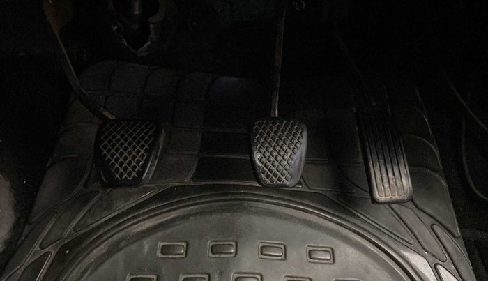 2017 Honda BR-V 1.5L I-VTEC S, Petrol, Manual, 61,921 km, Pedals