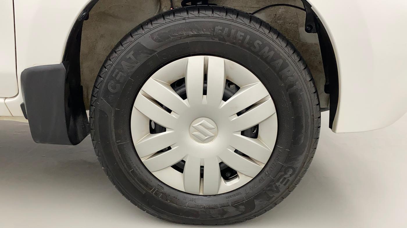2022 Maruti Alto LXI O, Petrol, Manual, 4,385 km, Right Front Wheel