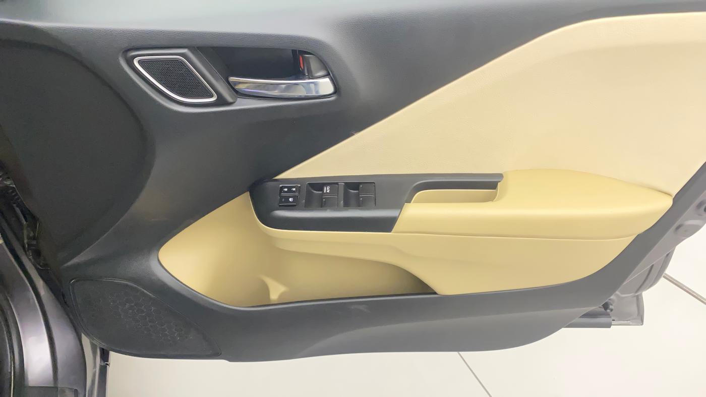 2018 Honda City 1.5L I-VTEC V MT, Petrol, Manual, 79,861 km, Driver Side Door Panels Control