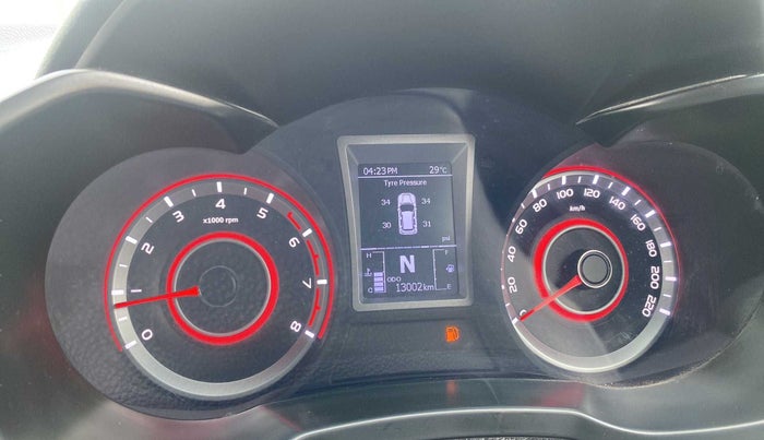 2023 Mahindra XUV300 W8 (O) 1.2 PETROL AMT, Petrol, Automatic, 13,177 km, Odometer Image