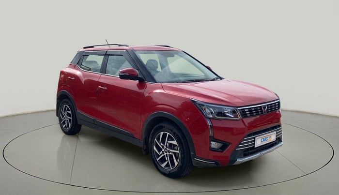 2023 Mahindra XUV300 W8 (O) 1.2 PETROL AMT, Petrol, Automatic, 13,177 km, SRP